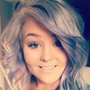 Meet your Posher, Briana